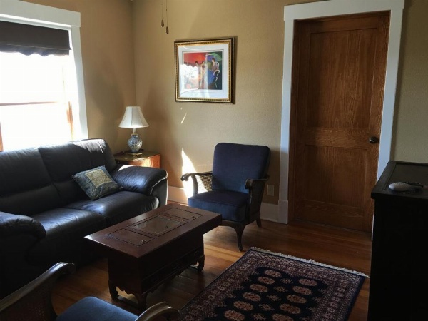 Attwood House Bed and Breakfast near Manhattan, KS image 23